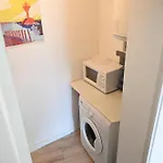 Avec Terrasse Proche à Appartement
